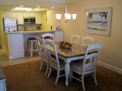Gulf View From this Sanibel Vacation Condo